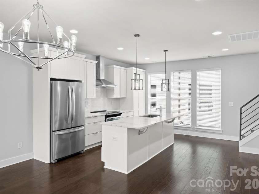 1555 Duckworth Avenue, Charlotte, NC 28208.  MLS# CAR4354738, YatesRealty ID 6868. 
