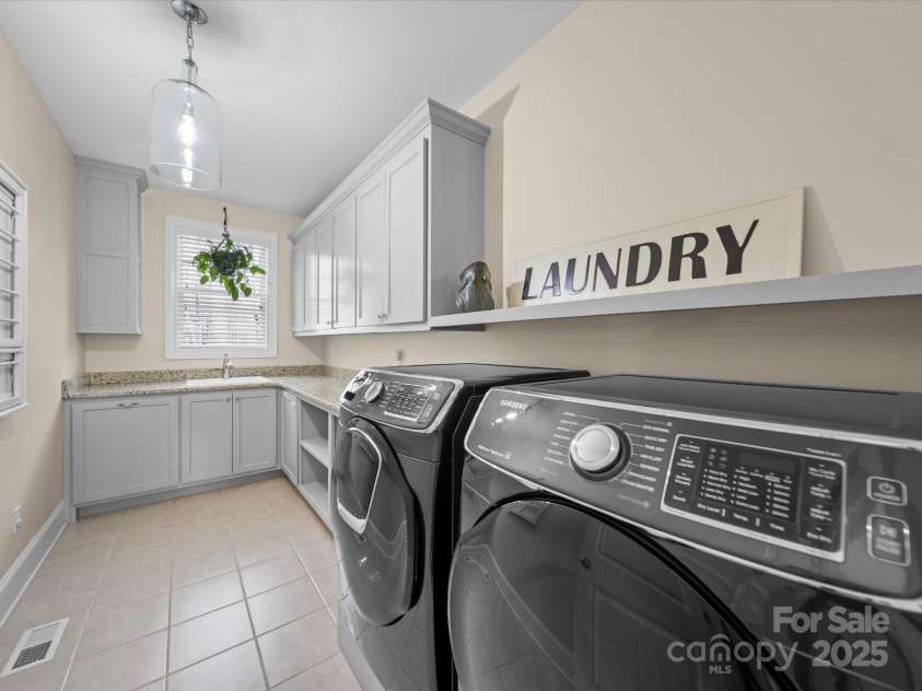 3024 Beaver Dam Drive, Monroe, NC 28110.  MLS# CAR4233437, YatesRealty ID 6869. Laundry
