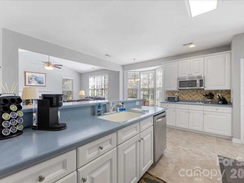 355 Garnet Court, Fort Mill, SC 29708.  MLS# CAR4359316, YatesRealty ID 6869. 