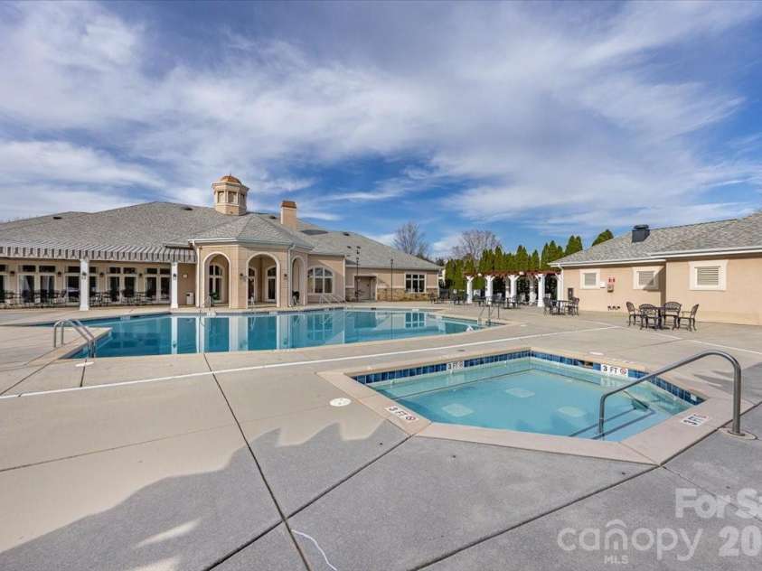 355 Garnet Court, Fort Mill, SC 29708.  MLS# CAR4359316, YatesRealty ID 6869. 