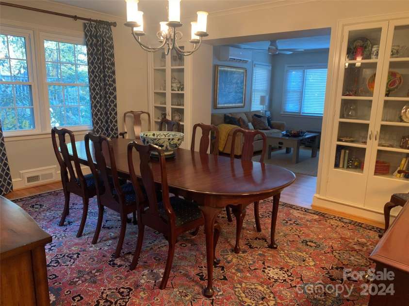 177 Mississippi Road, Black Mountain, NC 28711.  MLS# CAR4205703, YatesRealty ID 687. 