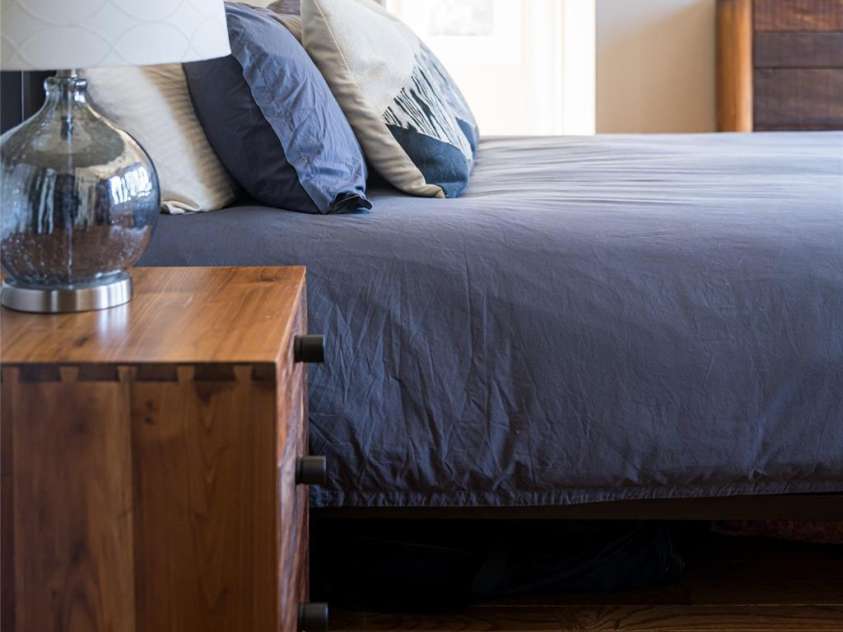 79 Horizon Hill Road, Asheville, NC 28804.  MLS# CAR4306563, YatesRealty ID 687. Upstairs Guest Room