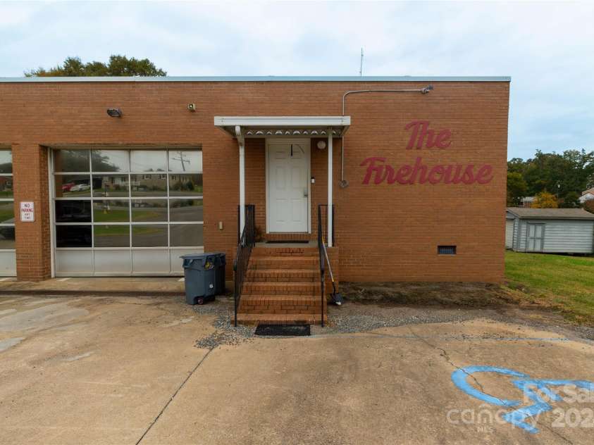 907 Bethlehem Road, Kings Mountain, NC 28086.  MLS# CAR4195798, YatesRealty ID 687. 