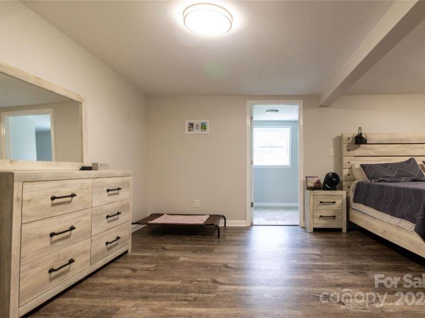 907 Bethlehem Road, Kings Mountain, NC 28086.  MLS# CAR4195798, YatesRealty ID 687. 