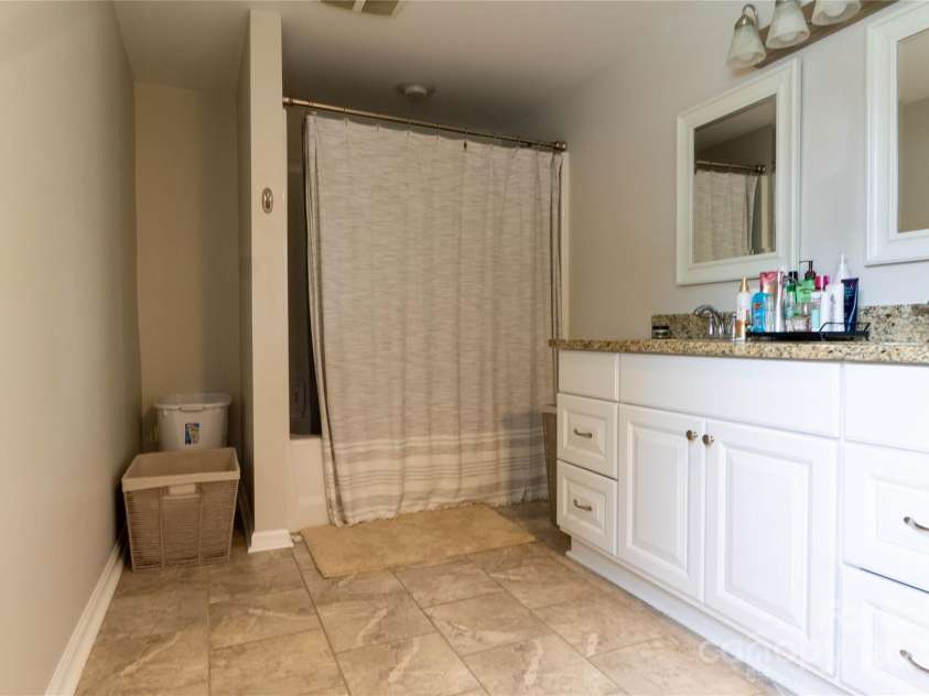 907 Bethlehem Road, Kings Mountain, NC 28086.  MLS# CAR4195798, YatesRealty ID 687. 