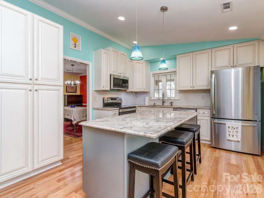 4810 Old Spice Lane, Charlotte, NC 28277.  MLS# CAR4361097, YatesRealty ID 6870. 