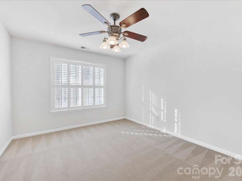 11143 Knight Castle Drive, Charlotte, NC 28277.  MLS# CAR4354916, YatesRealty ID 6871. 3rd Bedroom