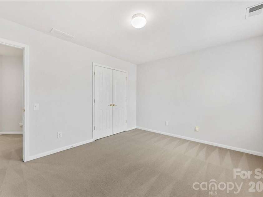 11143 Knight Castle Drive, Charlotte, NC 28277.  MLS# CAR4354916, YatesRealty ID 6871. 4th Bedroom