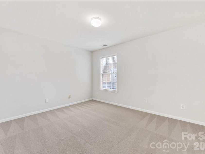 11143 Knight Castle Drive, Charlotte, NC 28277.  MLS# CAR4354916, YatesRealty ID 6871. 4th Bedroom