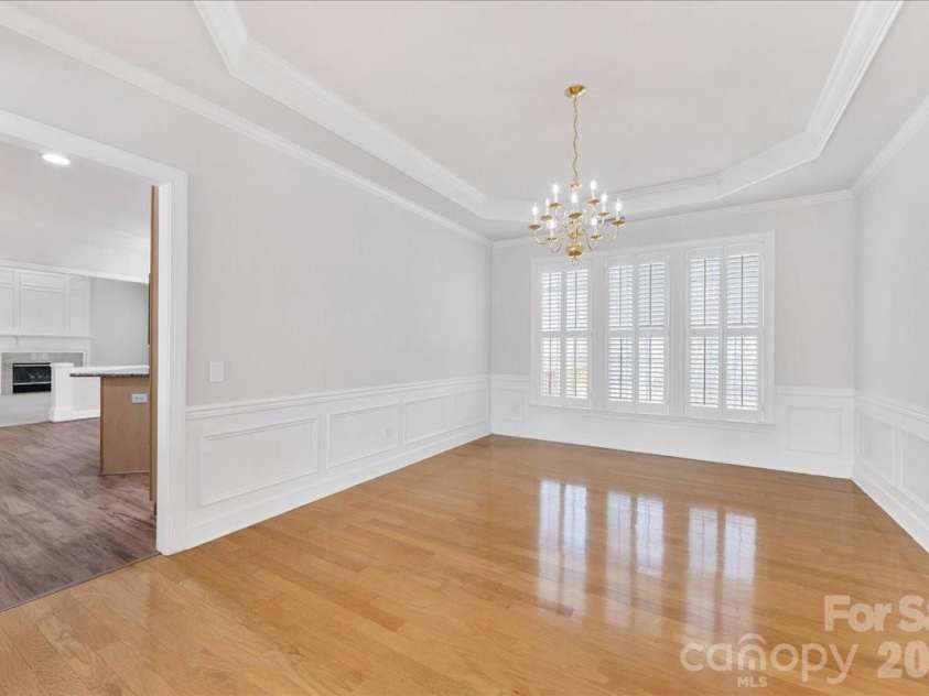 11143 Knight Castle Drive, Charlotte, NC 28277.  MLS# CAR4354916, YatesRealty ID 6871. Formal Dining Room