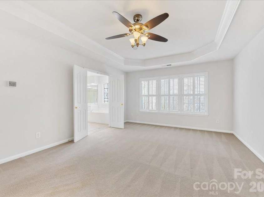 11143 Knight Castle Drive, Charlotte, NC 28277.  MLS# CAR4354916, YatesRealty ID 6871. Primary Bedroom