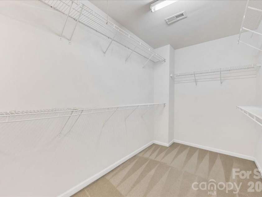 11143 Knight Castle Drive, Charlotte, NC 28277.  MLS# CAR4354916, YatesRealty ID 6871. Walk In Closet
