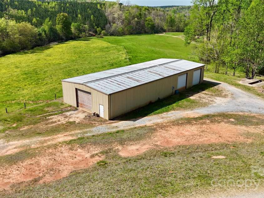 621 Pleasant Grove Road, Rutherfordton, NC 28139.  MLS# CAR4208576, YatesRealty ID 6871. 4,000 square foot building