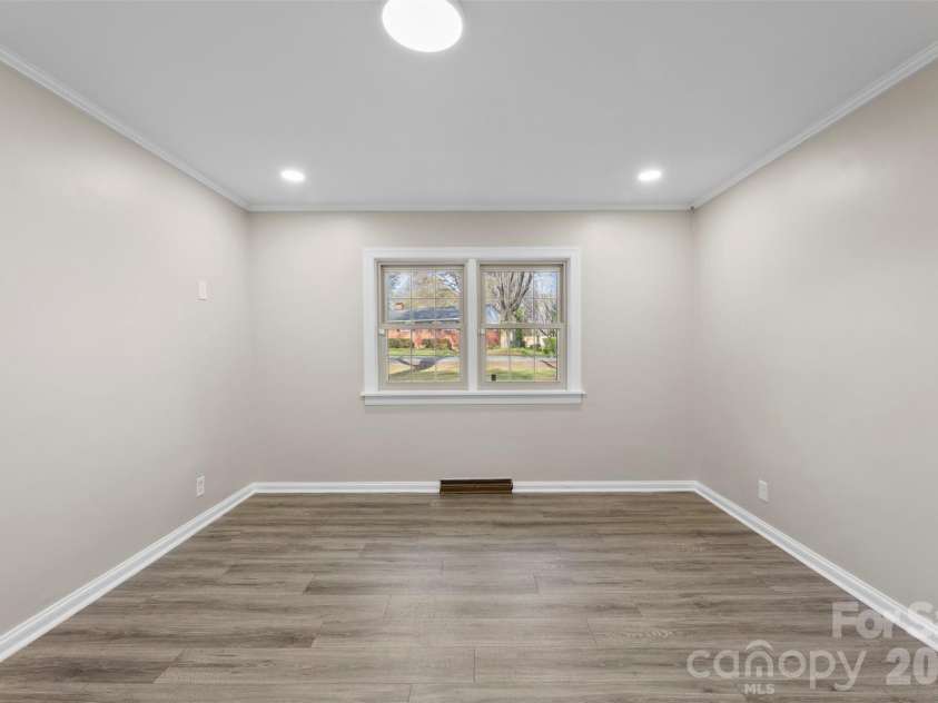 420 Downey Place, Gastonia, NC 28054.  MLS# CAR4357786, YatesRealty ID 6873. Spacious bedroom 1