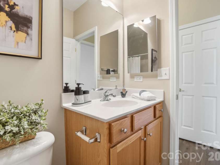 415 Garnet Court, Fort Mill, SC 29708.  MLS# CAR4359202, YatesRealty ID 6874. 