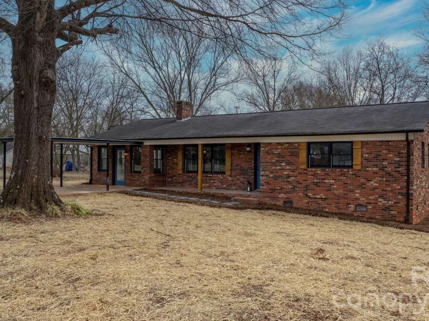 116 Lodge Hall Court, Stony Point, NC 28678.  MLS# CAR4344644, YatesRealty ID 6878. 