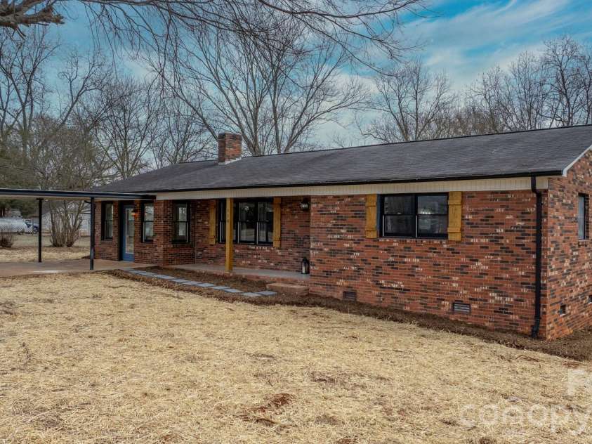 116 Lodge Hall Court, Stony Point, NC 28678.  MLS# CAR4344644, YatesRealty ID 6878. 