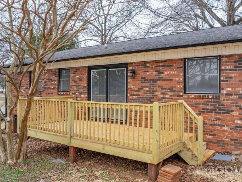 116 Lodge Hall Court, Stony Point, NC 28678.  MLS# CAR4344644, YatesRealty ID 6878. 