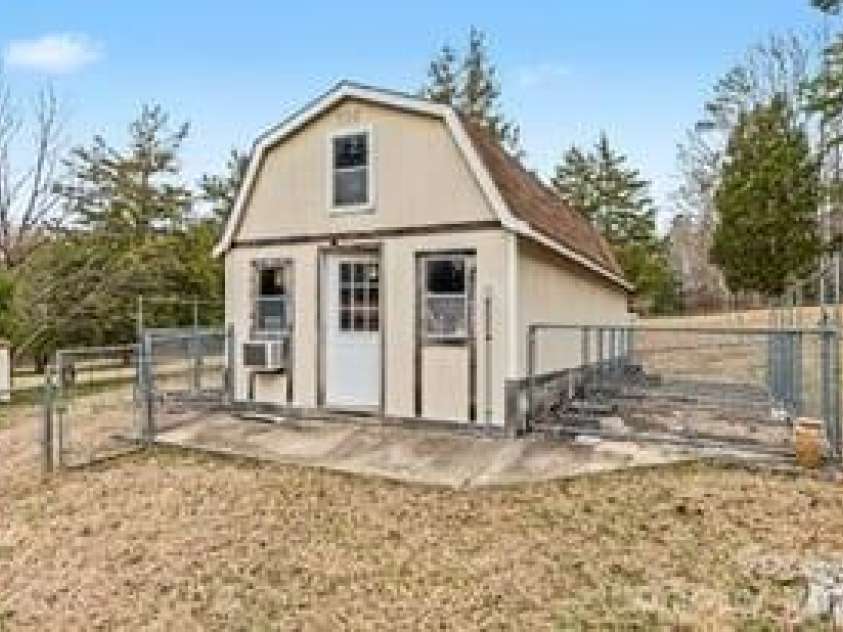 1520 Weaver Road, China Grove, NC 28023.  MLS# CAR4349747, YatesRealty ID 6879. Building with Lots