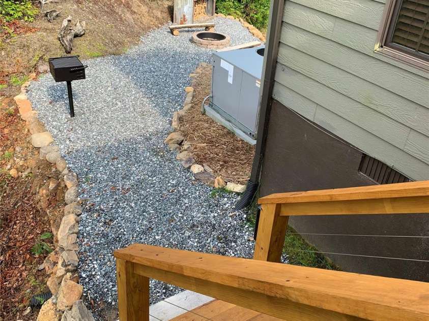 1628 Round Hill Road, Bryson City, NC 28713.  MLS# CAR4181322, YatesRealty ID 6879. 