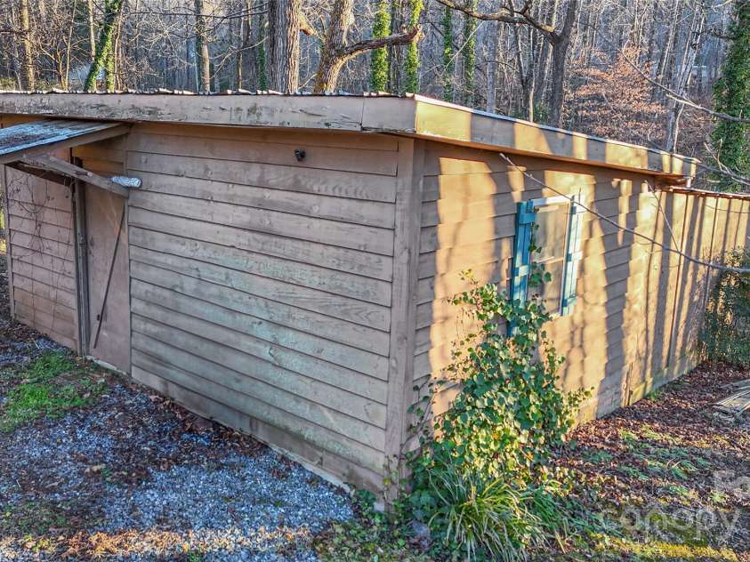 5983 Bollinger Loop, Morganton, NC 28655.  MLS# CAR4211596, YatesRealty ID 688. 