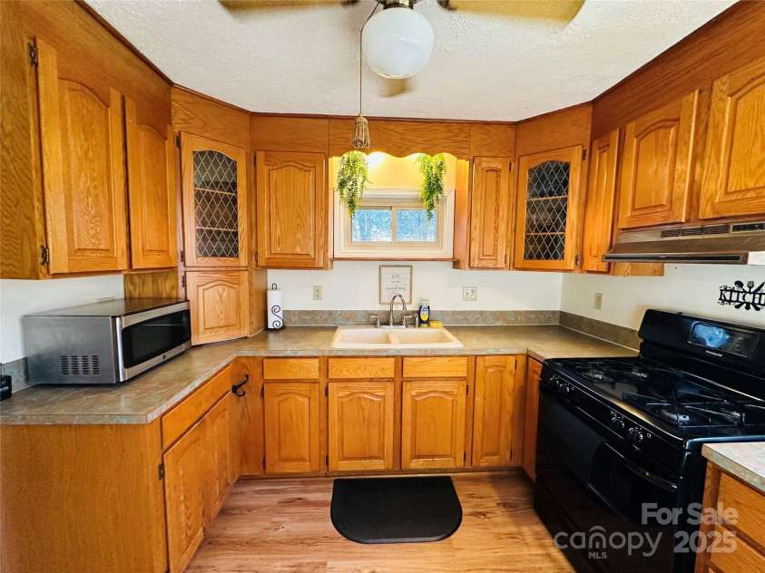 5983 Bollinger Loop, Morganton, NC 28655.  MLS# CAR4211596, YatesRealty ID 688. 