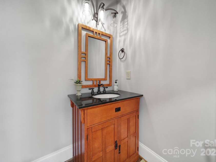 827 Abilene Lane, Fort Mill, SC 29715.  MLS# CAR4310286, YatesRealty ID 6880. 