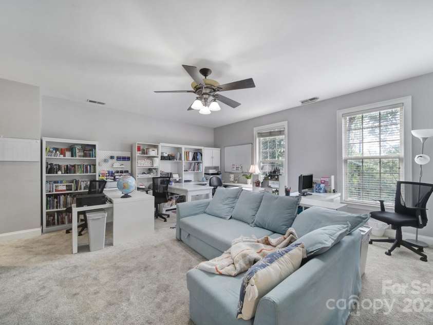827 Abilene Lane, Fort Mill, SC 29715.  MLS# CAR4310286, YatesRealty ID 6880. 