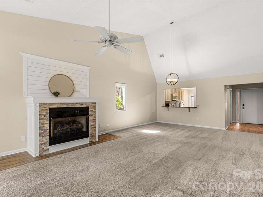 141 Greenridge Road, Clover, SC 29710.  MLS# CAR4357708, YatesRealty ID 6882. 
