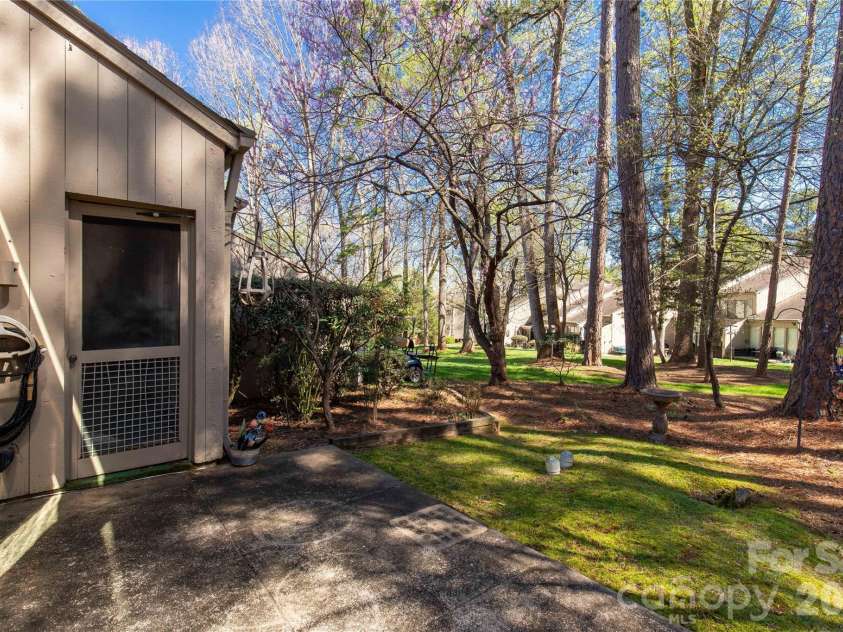 141 Greenridge Road, Clover, SC 29710.  MLS# CAR4357708, YatesRealty ID 6882. 