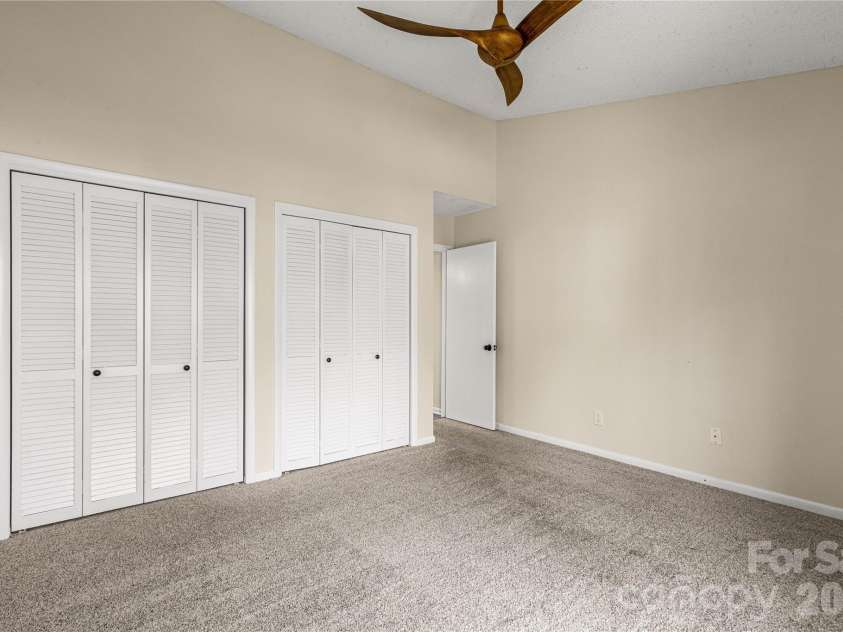 141 Greenridge Road, Clover, SC 29710.  MLS# CAR4357708, YatesRealty ID 6882. 