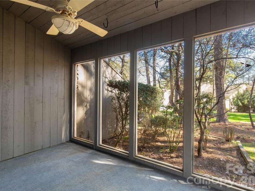 141 Greenridge Road, Clover, SC 29710.  MLS# CAR4357708, YatesRealty ID 6882. 