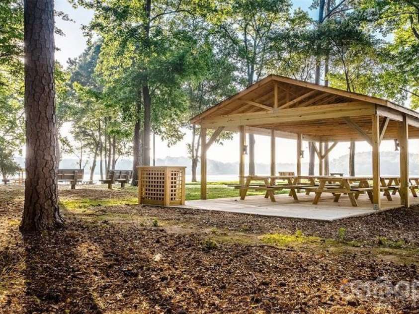 141 Greenridge Road, Clover, SC 29710.  MLS# CAR4357708, YatesRealty ID 6882. 