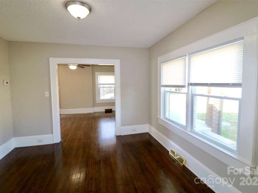 104 9th Street, Bessemer City, NC 28016.  MLS# CAR4225283, YatesRealty ID 6883. 