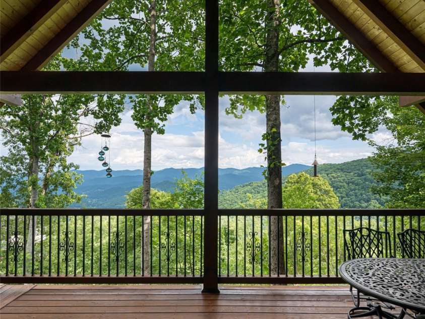 130 Bluff Creek Terrace, Candler, NC 28715.  MLS# CAR4278515, YatesRealty ID 6884. 
