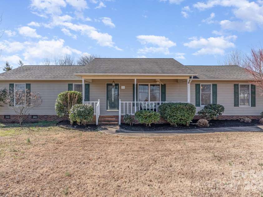 706 Skinner Road, Shelby, NC 28152.  MLS# CAR4224757, YatesRealty ID 6885. 
