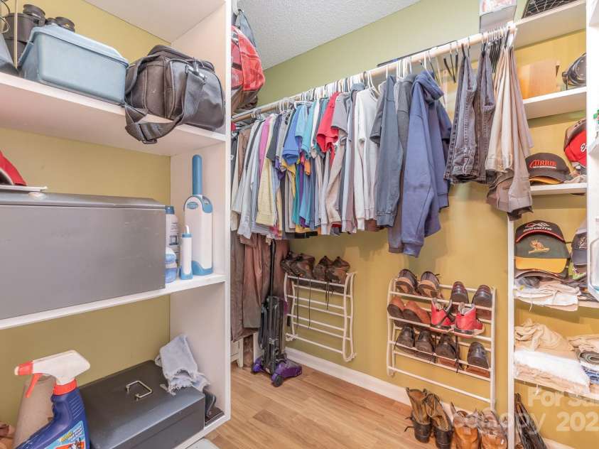 706 Skinner Road, Shelby, NC 28152.  MLS# CAR4224757, YatesRealty ID 6885. 