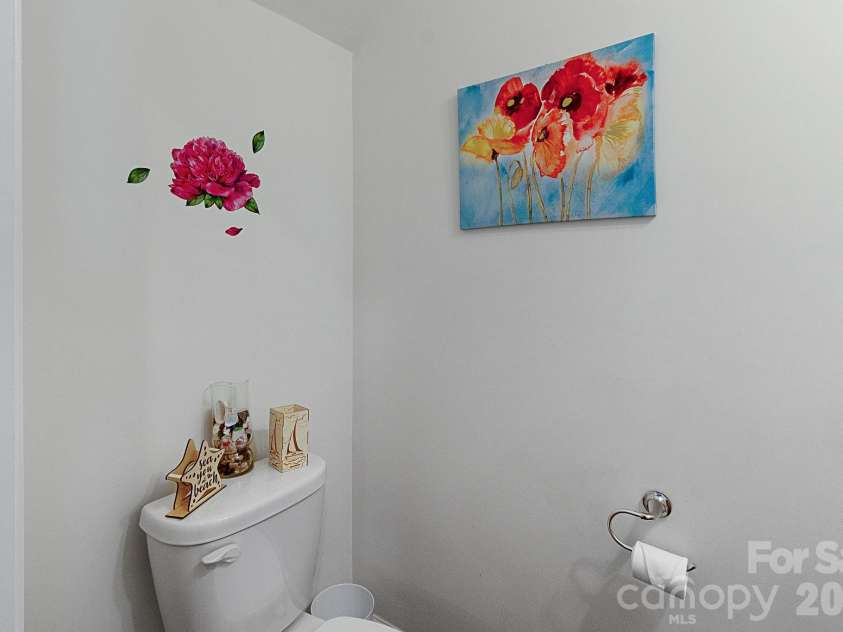40154 Crooked Stick Drive, Lancaster, SC 29720.  MLS# CAR4335136, YatesRealty ID 6889. Half Bathroom - 1st Floor