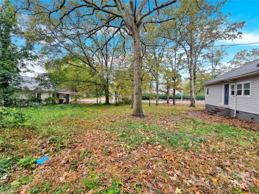 1241 Lafayette Street, Shelby, NC 28152.  MLS# CAR4315337, YatesRealty ID 689. 