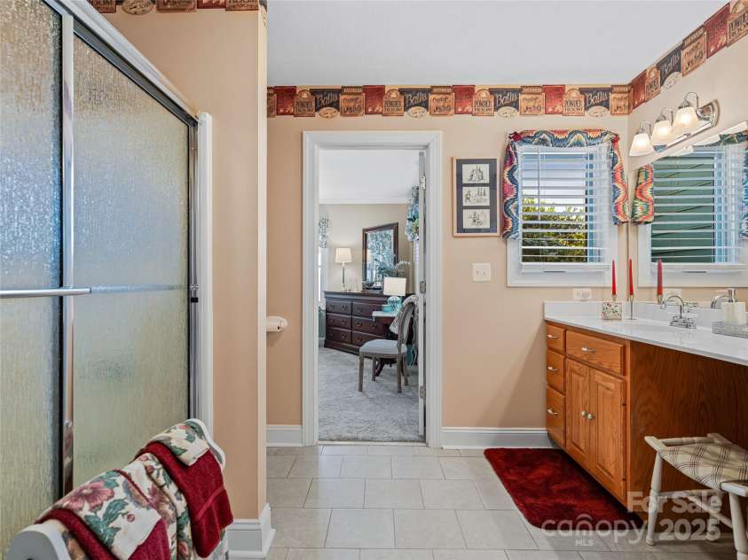 288 Hawks Point Drive, Zirconia, NC 28790.  MLS# CAR4239800, YatesRealty ID 689. 