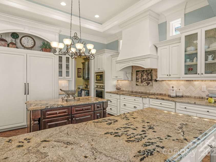 3255 Lake Pointe Drive, Belmont, NC 28012.  MLS# CAR4211520, YatesRealty ID 689. 