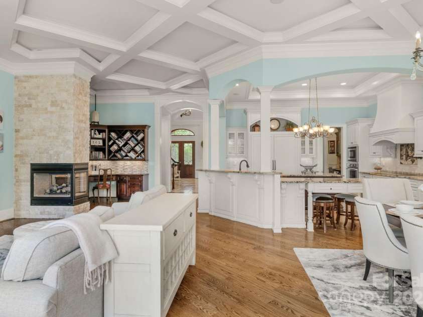 3255 Lake Pointe Drive, Belmont, NC 28012.  MLS# CAR4211520, YatesRealty ID 689. 