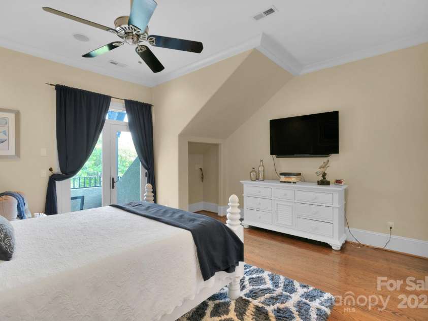 3255 Lake Pointe Drive, Belmont, NC 28012.  MLS# CAR4211520, YatesRealty ID 689. 