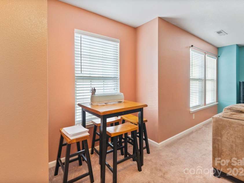 3247 Bamburgh Court, Charlotte, NC 28216.  MLS# CAR4224522, YatesRealty ID 6890. 
