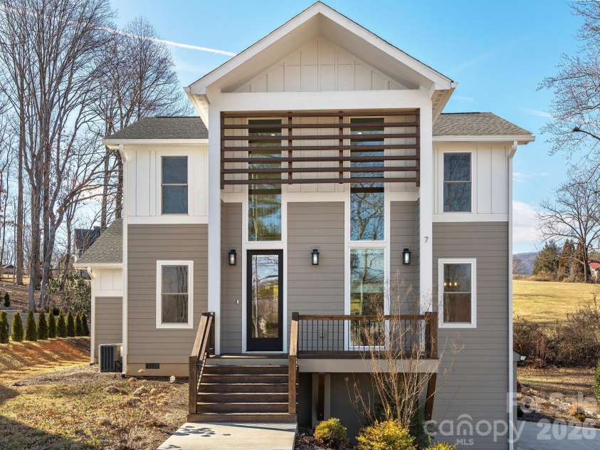 7 Copper Mill Court, Candler, NC 28715.  MLS# CAR4340752, YatesRealty ID 6890. 