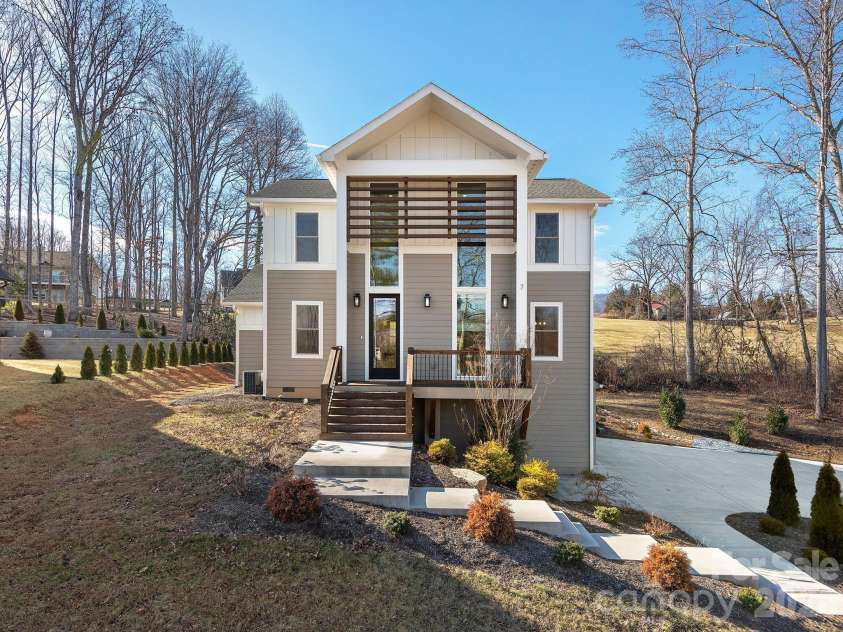 7 Copper Mill Court, Candler, NC 28715.  MLS# CAR4340752, YatesRealty ID 6890. 