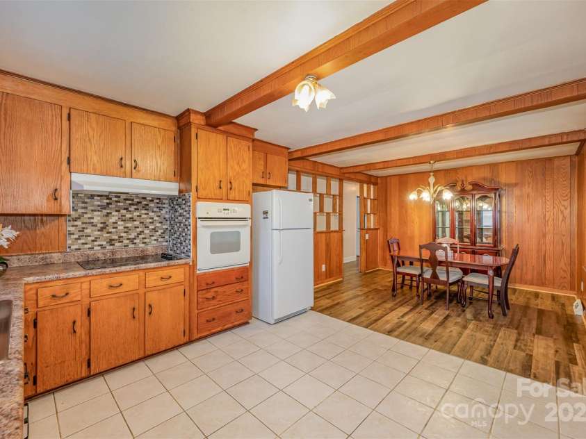 4201 Westridge Drive, Charlotte, NC 28208.  MLS# CAR4208935, YatesRealty ID 6892. 