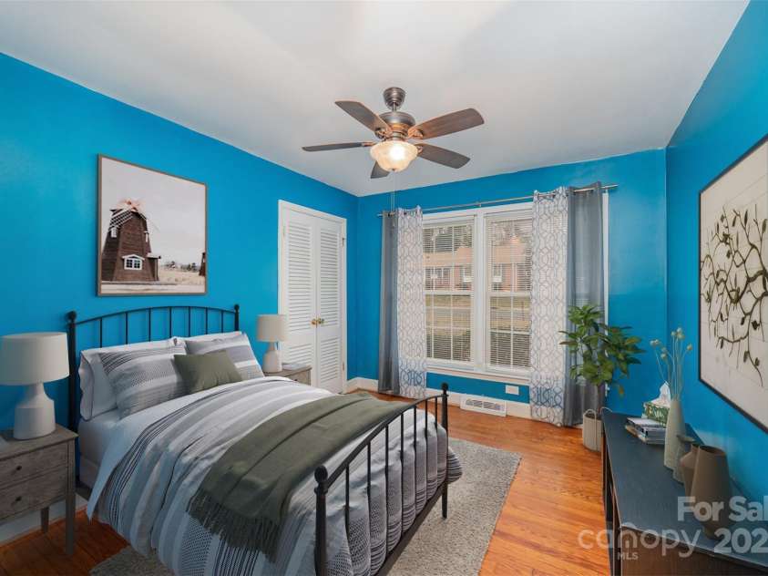 4201 Westridge Drive, Charlotte, NC 28208.  MLS# CAR4208935, YatesRealty ID 6892. Virtual Staging