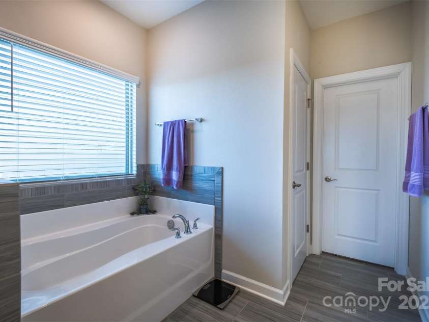 3624 County Down Avenue, Kannapolis, NC 28081.  MLS# CAR4223335, YatesRealty ID 6893. 