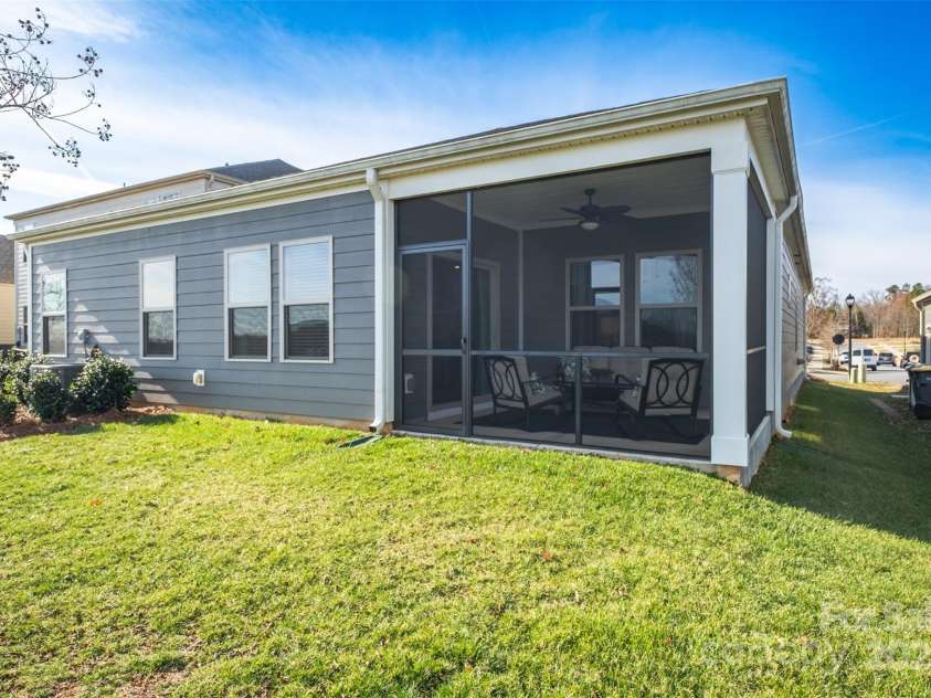 3624 County Down Avenue, Kannapolis, NC 28081.  MLS# CAR4223335, YatesRealty ID 6893. 